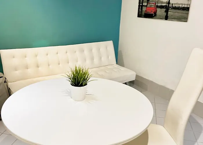 Venetian Place Венеция