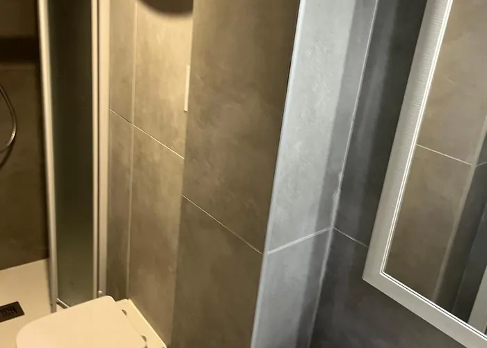 아파트 Venetian Place