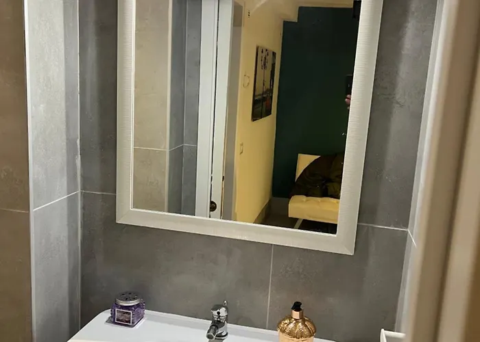 Апартаменты Venetian Place Венеция